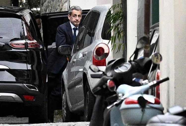Sarkozy in cella. Per chi il carcere ce l'ha in testa