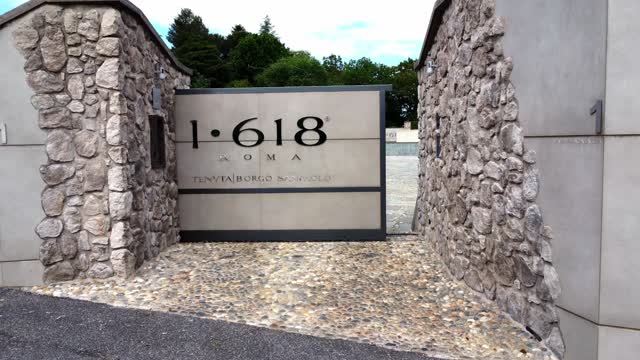 𝐆𝐑𝐔𝐏𝐏𝐎 𝟏•𝟔𝟏𝟖. 𝐔𝐍 𝐄𝐒𝐏𝐄𝐑𝐈𝐌𝐄𝐍𝐓𝐎 𝐃𝐈 𝐐𝐔𝐀𝐋𝐈𝐓𝐀̀. 𝐌𝐀 𝐍𝐎𝐍 𝐂𝐇𝐈𝐀𝐌𝐀𝐓𝐄𝐋𝐎 𝐎𝐋𝐈𝐕𝐄𝐓𝐓𝐈   𝐃𝐚𝐥 𝐩𝐫𝐞𝐦𝐢𝐨 “𝐚 𝐫𝐚𝐩𝐩𝐨𝐫𝐭𝐨 𝐚𝐮𝐫𝐞𝐨” 𝐚𝐥 𝐥𝐚𝐛𝐨𝐫𝐚𝐭𝐨𝐫𝐢𝐨 𝐝𝐢 𝐈𝐯𝐫𝐞𝐚: 𝐜𝐨𝐬𝐚 𝐫𝐞𝐠𝐠𝐞 𝐧𝐞𝐥 𝐩𝐚𝐫𝐚𝐠𝐨𝐧𝐞, 𝐜𝐨𝐬𝐚 𝐞̀ 𝐬𝐨𝐥𝐨 𝐬𝐭𝐨𝐫𝐲𝐭𝐞𝐥𝐥𝐢𝐧𝐠