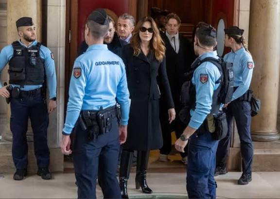 Liberazione dopo 20 giorni: giustizia, non spettacolo